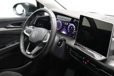 Volkswagen Golf Style 1.5 eTSI DSG