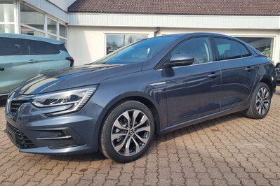 Renault Megane Techno 1.5 blue dCi EDC