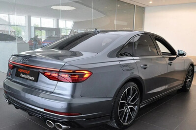 Audi A8 S8 TFSI quattro Tiptr.