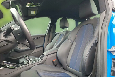 BMW Seria 2 216d M Sport aut