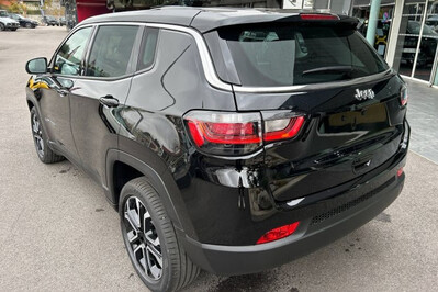Jeep Compass Altitude 1.5 T4 mHEV DCT FWD