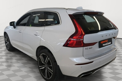 Volvo XC60 T5 AWD R-Design