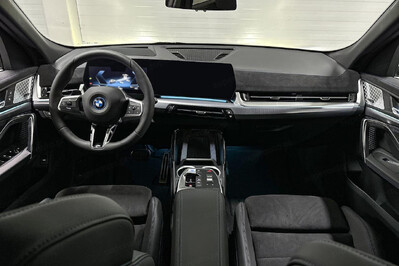 BMW iX2 eDrive20