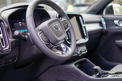 Volvo XC40 B3 Plus Dark