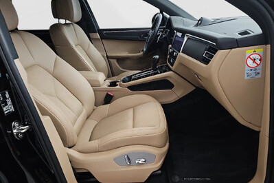 Porsche Macan Standard