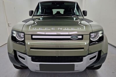 Land Rover Defender 110 X-Dynamic SE