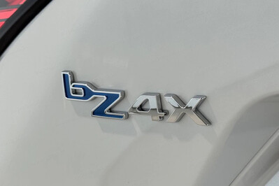 Toyota bZ4X Prestige 4x2 Electric