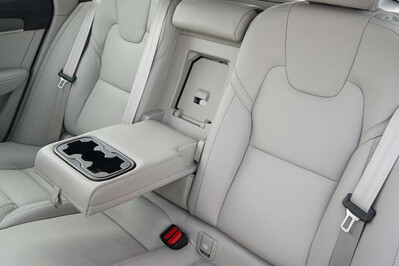 Volvo V90 T6 AWD Plug-In Hybrid Plus Bright