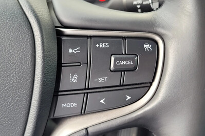 Lexus UX 250h GPF F Sport Design 2WD