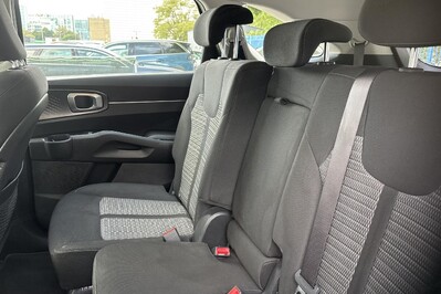 Kia Sorento L 1.6 T-GDI HEV aut 7os.