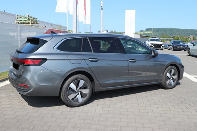 Volkswagen Passat Business Plus 1.5 TSI eHybrid DSG