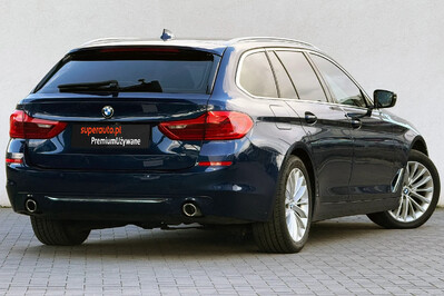 BMW Seria 5 Touring 520d xDrive Luxury Line