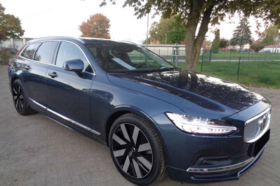 Volvo V90 T6 AWD Plug-In Hybrid Plus Bright