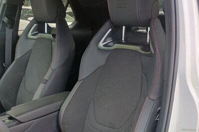 Toyota C-HR 2.0 Hybrid Dynamic Force GR Sport Premiere Edition