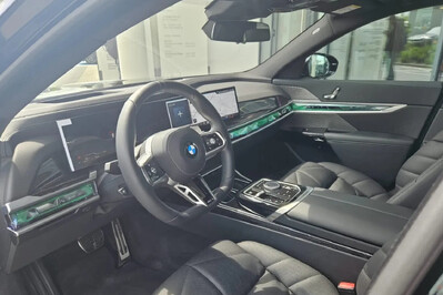 BMW Seria 7 740d xDrive M Sport