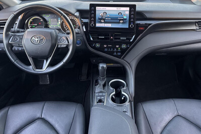 Toyota Camry 2.5 Hybrid Executive