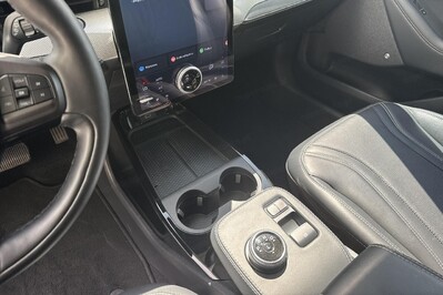 Ford Mustang Mach-E 75kWh RWD