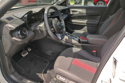 Alfa Romeo Junior 1.2 Ibrida Speciale