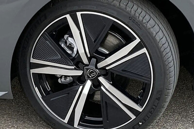 Peugeot 308 GT e-DCS 1.2 mHEV
