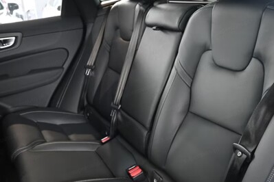 Volvo XC60 B5 B AWD Ultra Dark