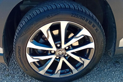 Toyota Corolla Cross 2.0 Hybrid Style AWD