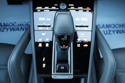 Porsche Cayenne Platinum Edition