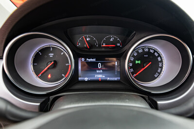 Opel Astra V 1.6 CDTI Elite aut