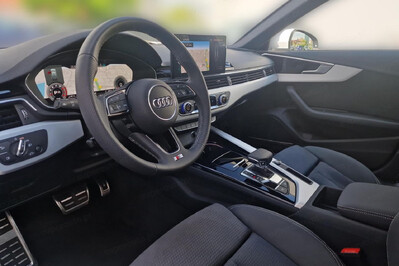 Audi A4 Avant 35 TFSI S Line