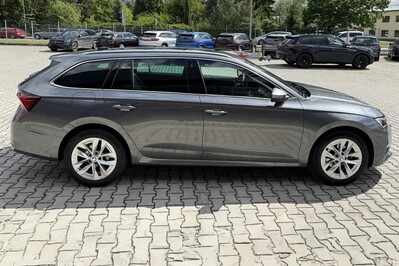 Skoda Octavia Selection Edition 130 1.5 TSI mHEV DSG