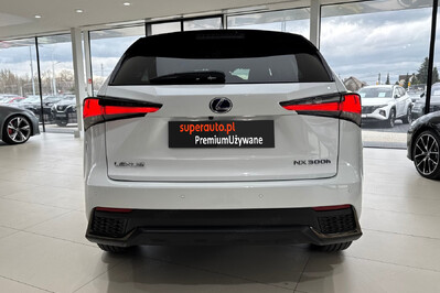 Lexus NX 300h F Sport AWD