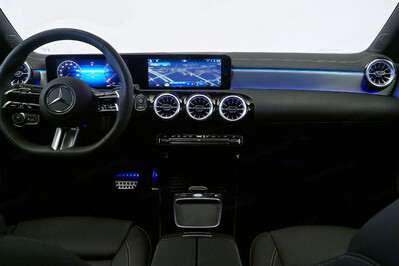 Mercedes CLA 220 4-Matic AMG Line 8G-DCT