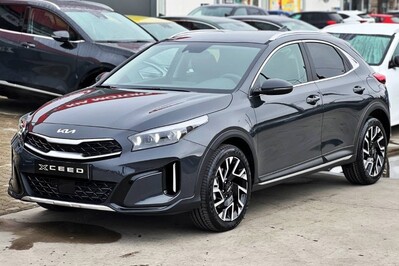 Kia XCeed 1.5 T-GDI Business Line DCT