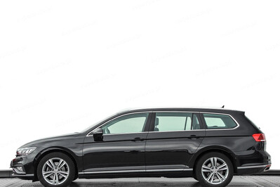 Volkswagen Passat 2.0 TDI 4Mot. Elegance DSG