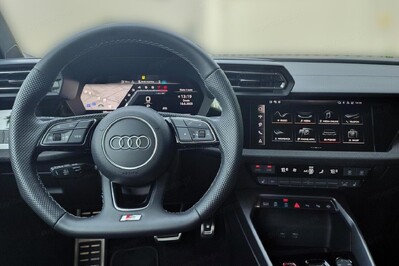 Audi A3 S3 Sportback TFSI quattro