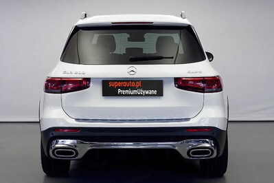 Mercedes GLB 200 4-Matic AMG Line 8G-DCT