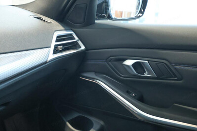 BMW Seria 3 Touring 330i xDrive M Sport