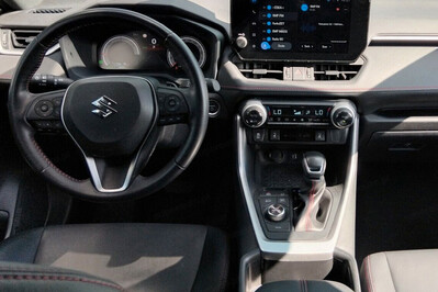 Suzuki Across 2.5 Plug-in Hybrid Elegance 4WD CVT