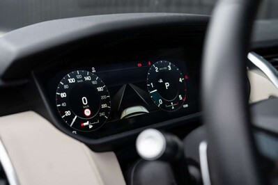 Land Rover Discovery D250 Dynamic SE