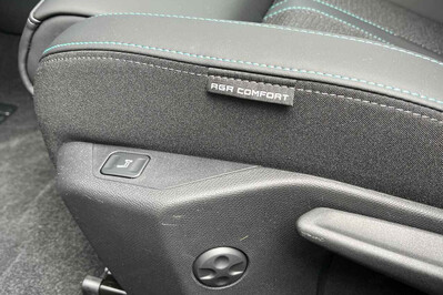 Peugeot 308 Allure e-DCS6 1.2 mHEV