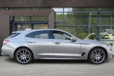 Genesis G70 Shooting Brake G70 2.0T Plus 8AT AWD