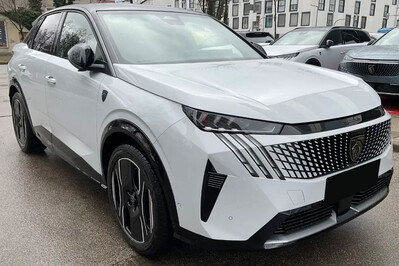 Peugeot 3008 e-3008 GT 73kWh