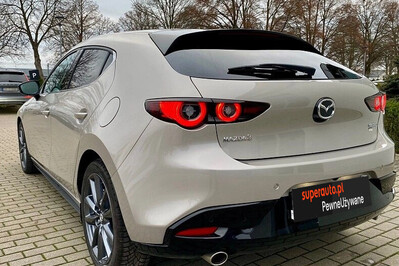 Mazda 3 2.0 Exclusive Line aut