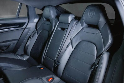 Porsche Panamera 4