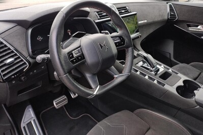 DS DS7 Performance Line + 1.6 E-Tense  aut