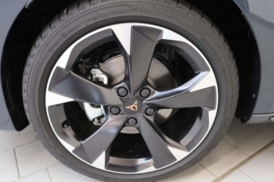 Cupra Leon 1.5 eTSI mHEV DSG