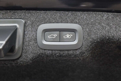 Volvo S90 T8 AWD Plug-In Hybrid Ultimate Bright