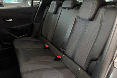 Peugeot 208 1.2 PureTech Allure S&S EAT8