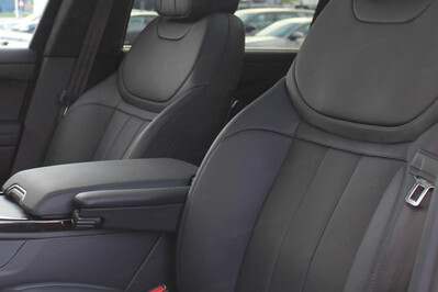 Land Rover Range Rover Sport Range Rover S 3.0 D300 Dynamic SE