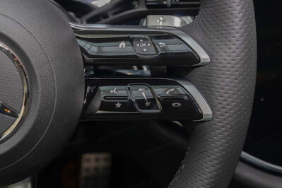 Mercedes E Klasa 220 d 4-Matic AMG