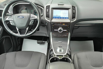 Ford S-MAX 2.5 Hybrid Titanium CVT